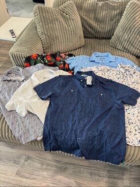 Mixed Men's Short Sleeve Button-Down Lot - Blue, White, Floral